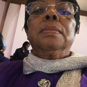 Meet your Posher, Delores